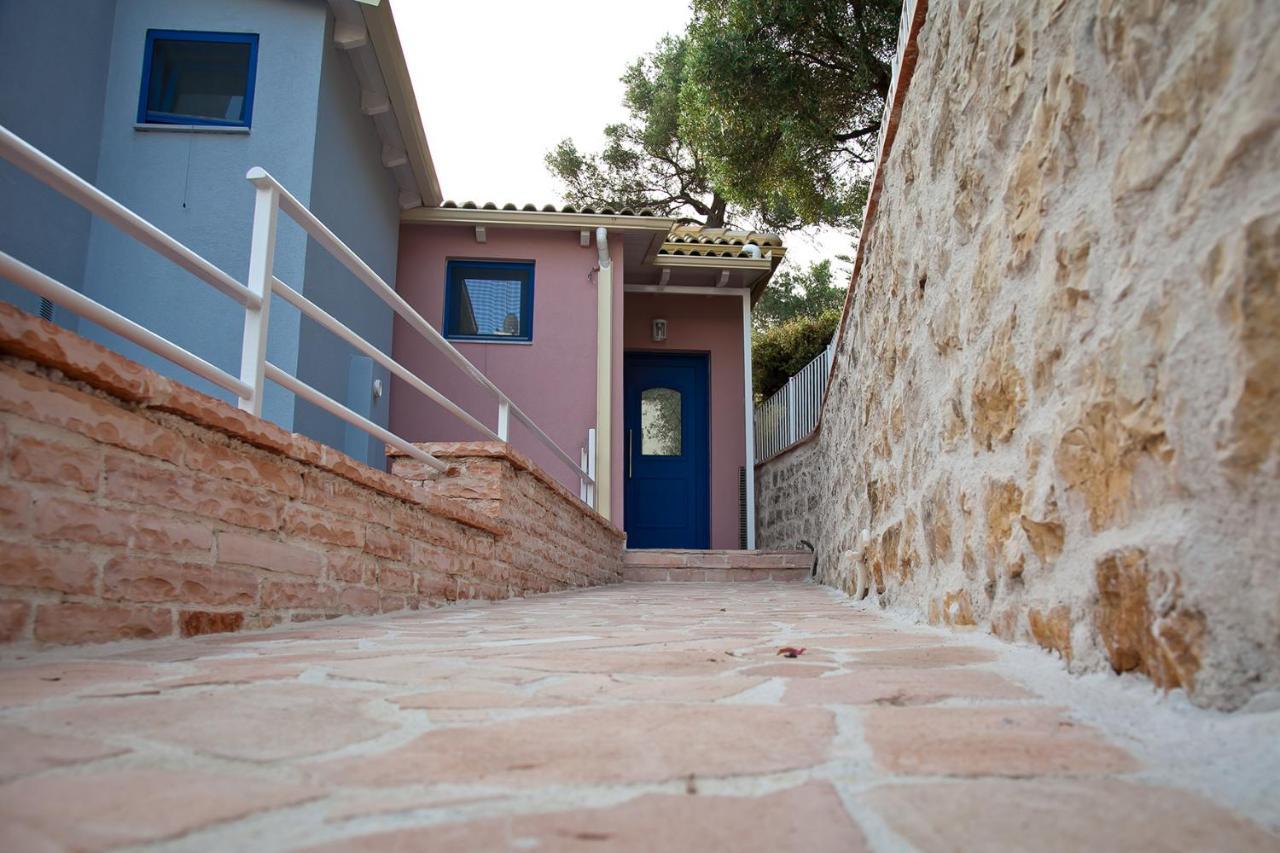 פלטאריה Villa Niki מראה חיצוני תמונה